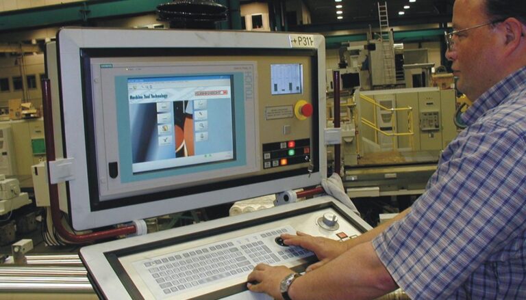 Roll Grinding Machines - Image 4